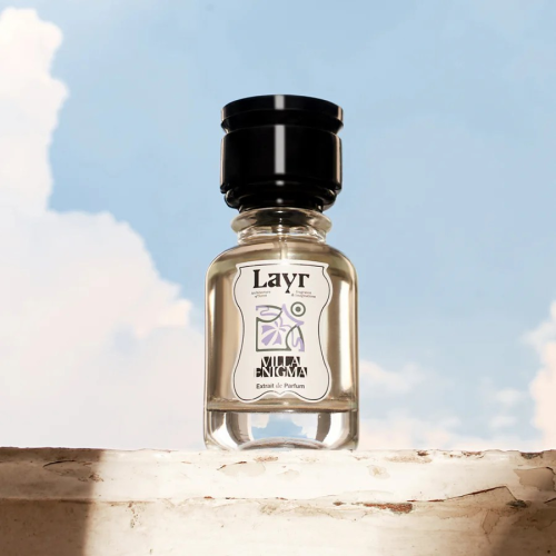 Parfum Villa Enigma dari Layr untuk Unisex dengan aroma 